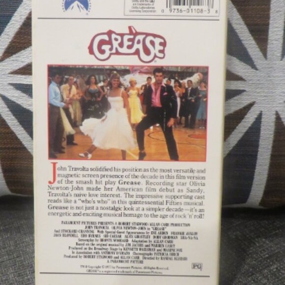 GREASE - 1978 - VHS (1990 Release) - Picture 2 of 11